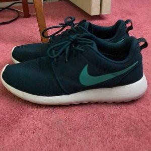 Nike Roshes